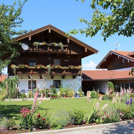 Ferienwohnung Bei Mutti Rottau Exterior foto