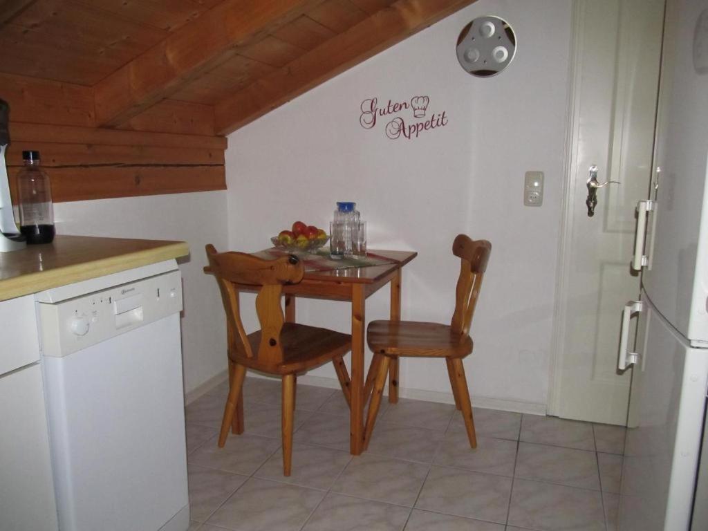 Ferienwohnung Bei Mutti Rottau Exterior foto
